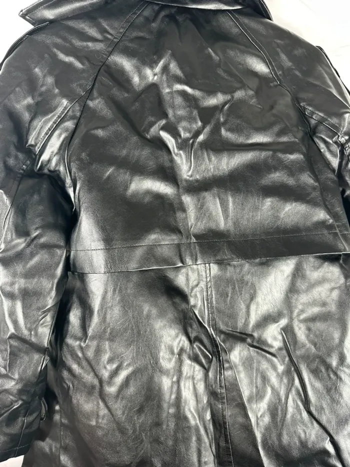 Veste longue en faux cuir noir YesStyle - photo numéro 7