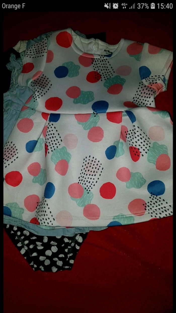 Lot 4 jolies robes 3 mois