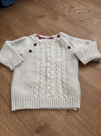 Pull 12 mois