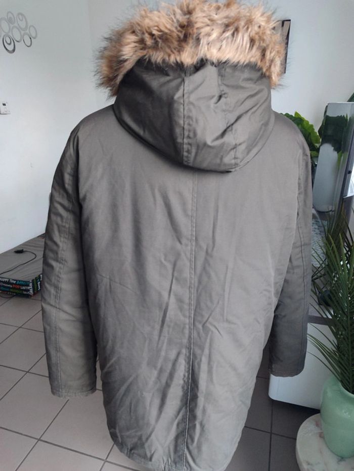 Joli manteau - photo numéro 3