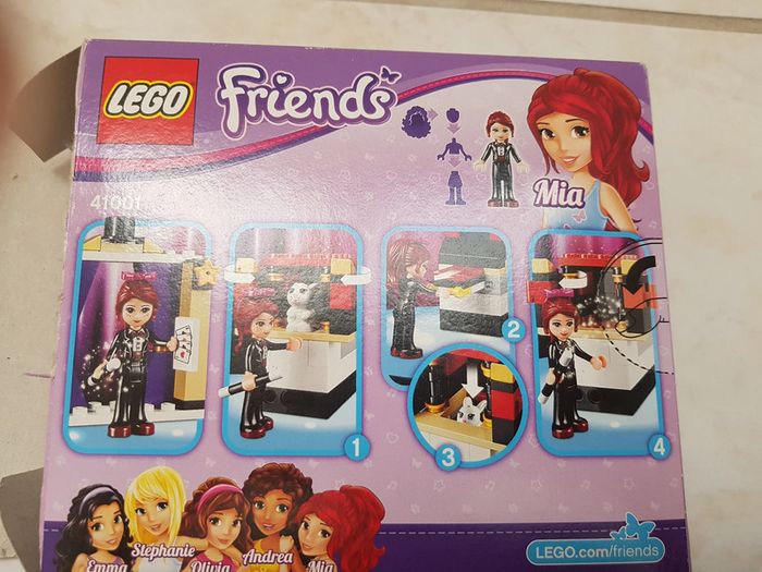 Lego Friends 41001 - Mia et ses tours de Magie - photo numéro 3