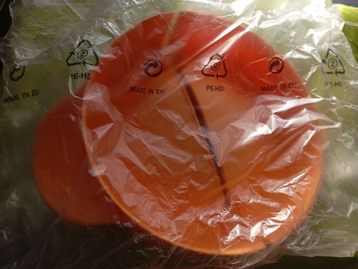 🖤 TUPPERWARE NEUF. MOULE CHAUSSON. . - photo numéro 2