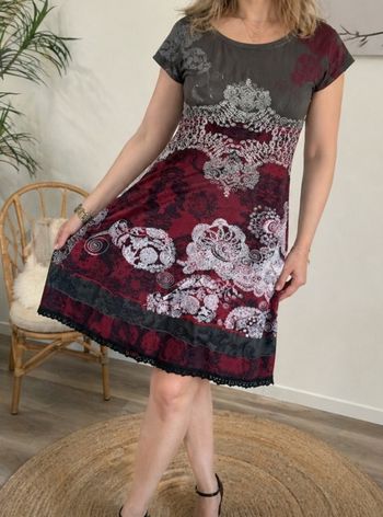 Robe Desigual courte motifs mandalas 