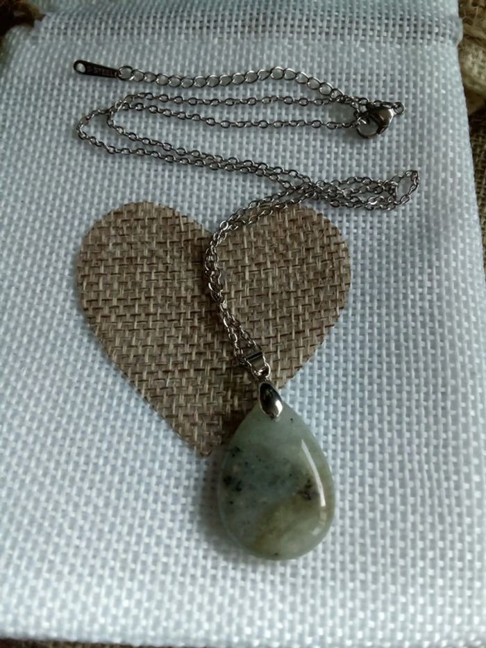 Collier pierre de labradorite naturelle à jolis reflets - photo numéro 4