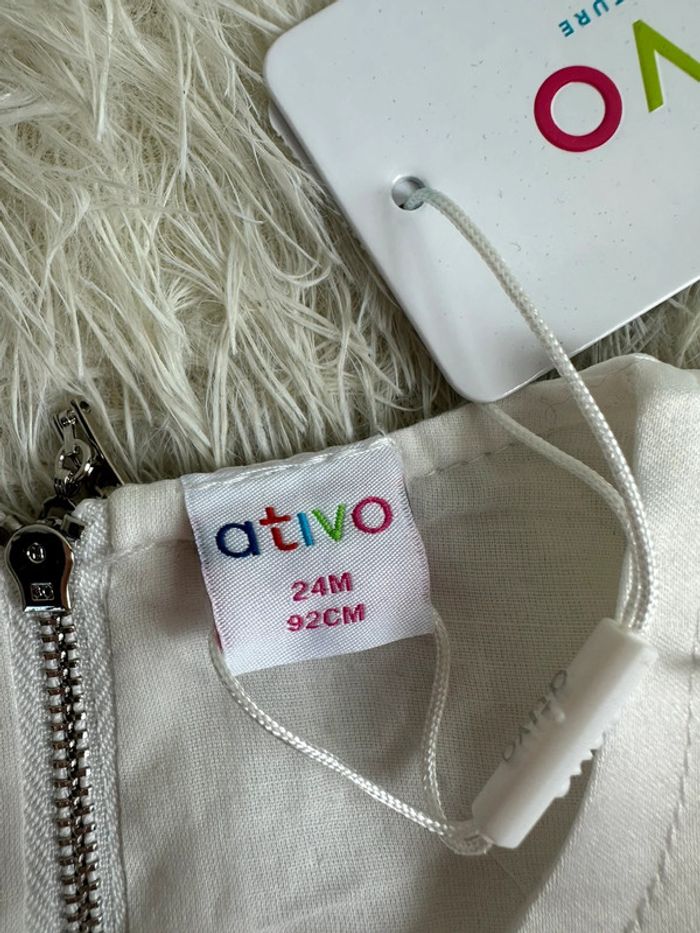 Robe de cérémonie blanche Ativo taille 24 mois - photo numéro 5