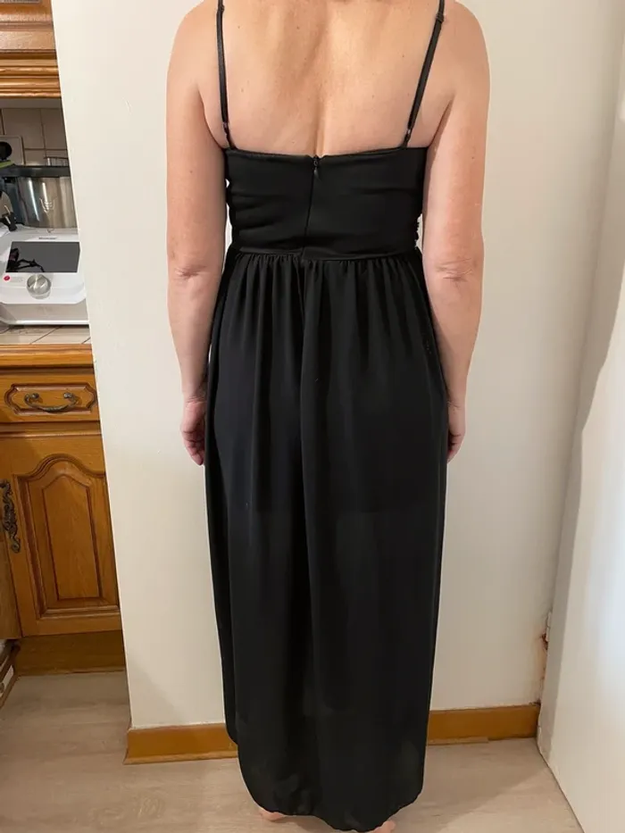 Robe de soirée argentée et noire - photo numéro 3