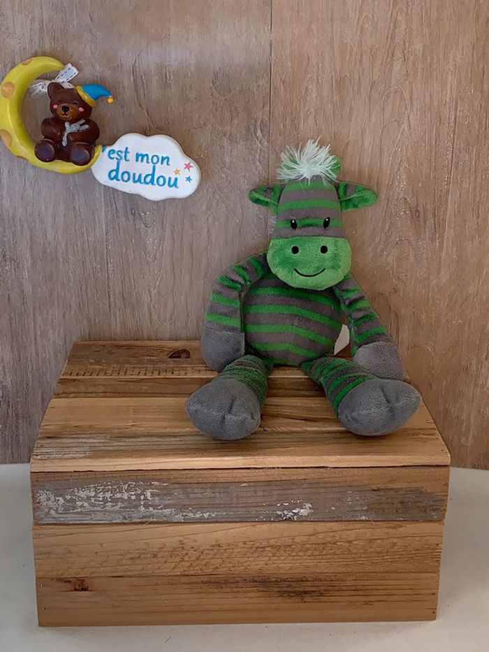 CAR01 doudou cheval 🐴 carrefour