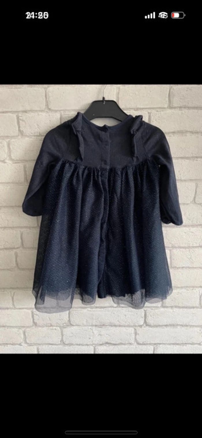 Robe Petit Bateau taille 18 mois - photo numéro 2