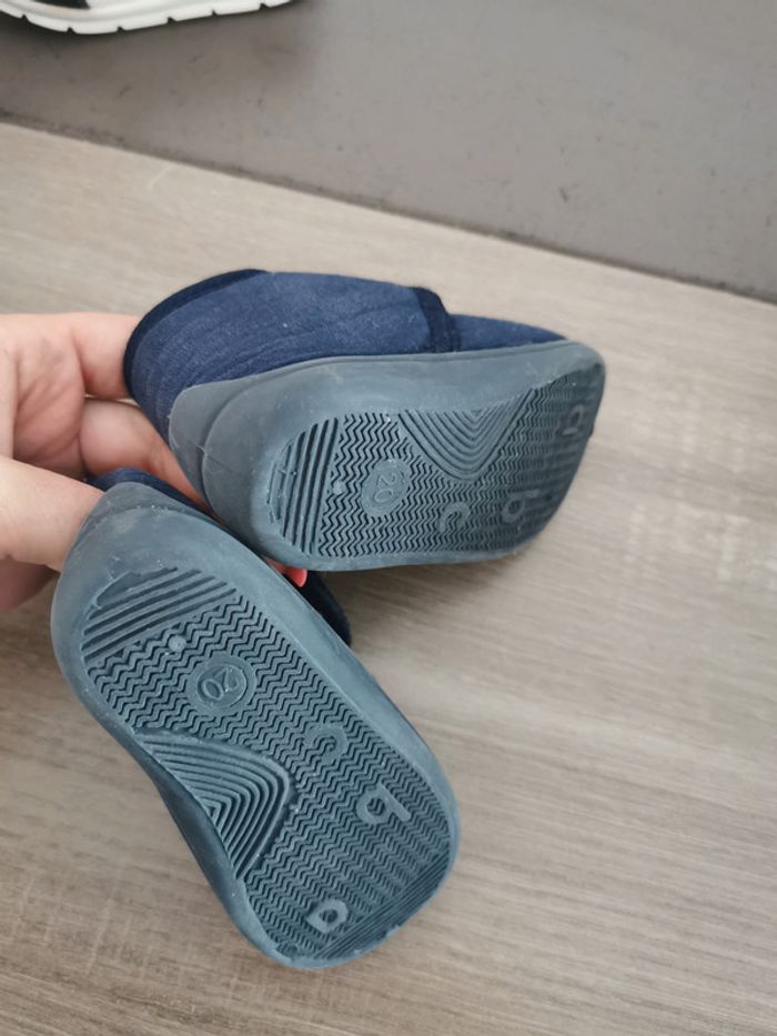 Chaussons bébé 20 - photo numéro 2