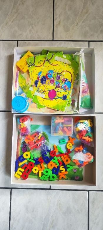 Jeu neuf jouet ardoise et lettres aimanté magnétique + cadeaux 🎁