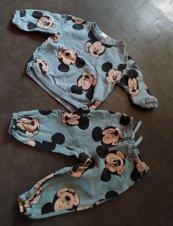 Ensemble mickey 