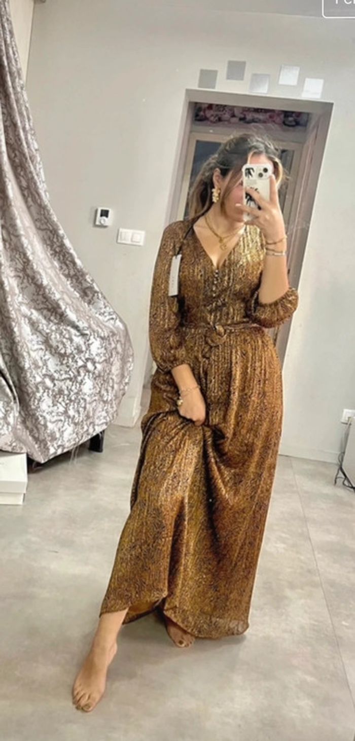 Robe Ikks longue couleur Or taille S neuve avec étiquette - photo numéro 2