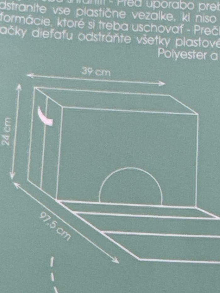 Boîte de rangement avec tapis - photo numéro 4