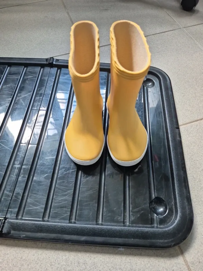 Bottes tribord taille 21 22