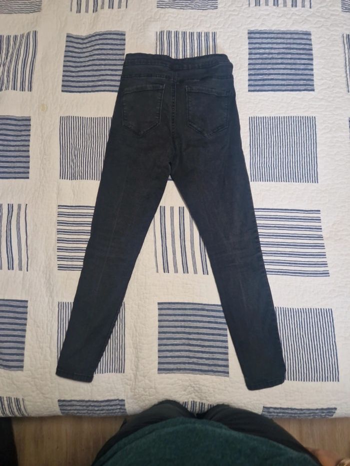 Pantalon noir - photo numéro 4