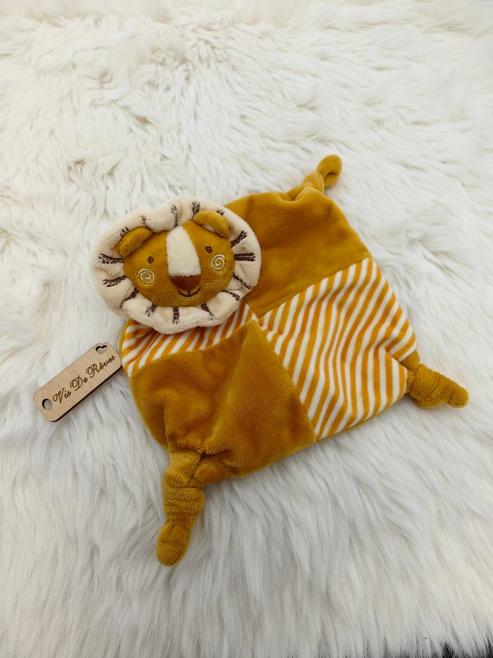 Lot de 2 Doudous lion Tom et Kiddy - photo numéro 7