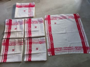 Lot de 6 torchons rouge et blanc brodé Vintage