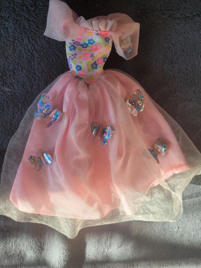 Barbie butterfly en excellent état - photo numéro 15