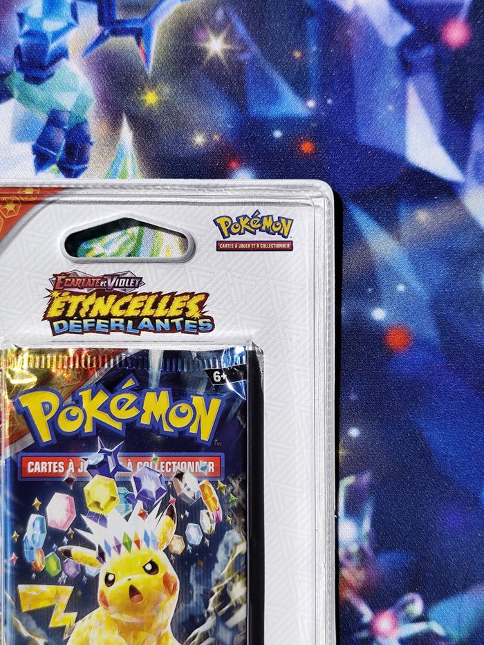 Booster étincelles déferlantes ev08 Pikachu - photo numéro 4