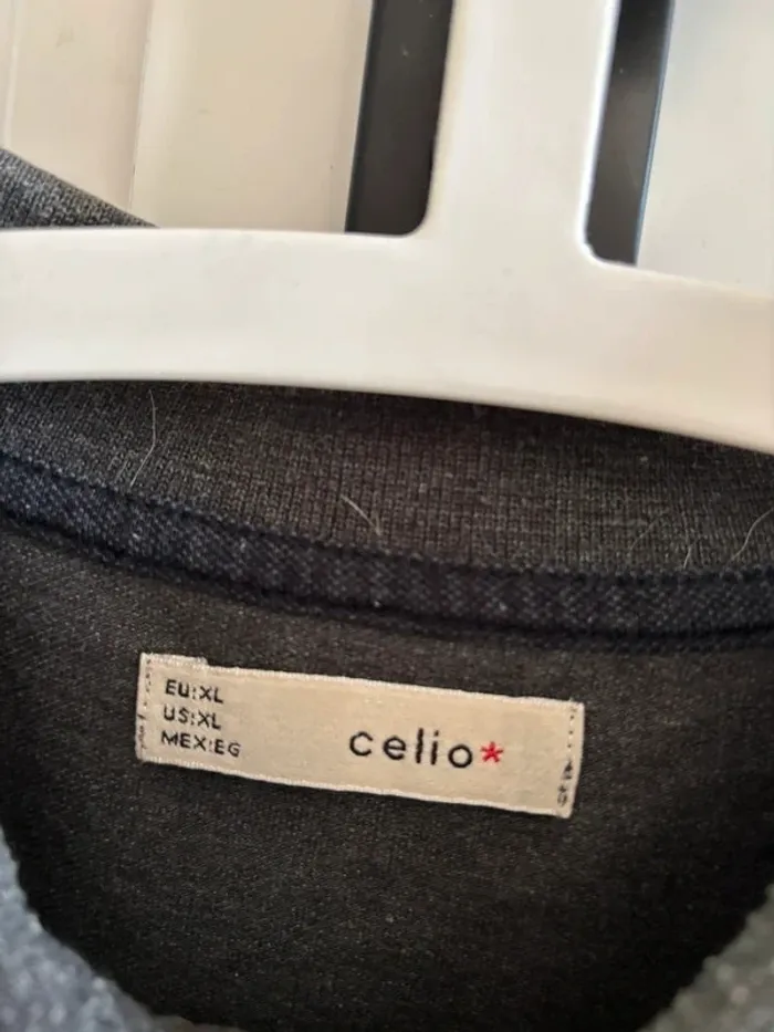 Polo gris anthracite Celio t.XL tbe - photo numéro 2