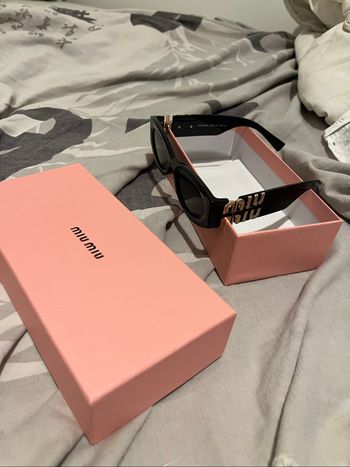 Lunette de soleil miu miu femme