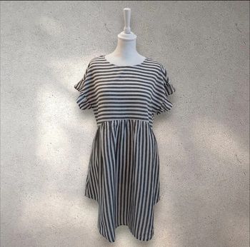 Robe manches courtes asymétrique lin et coton taille L