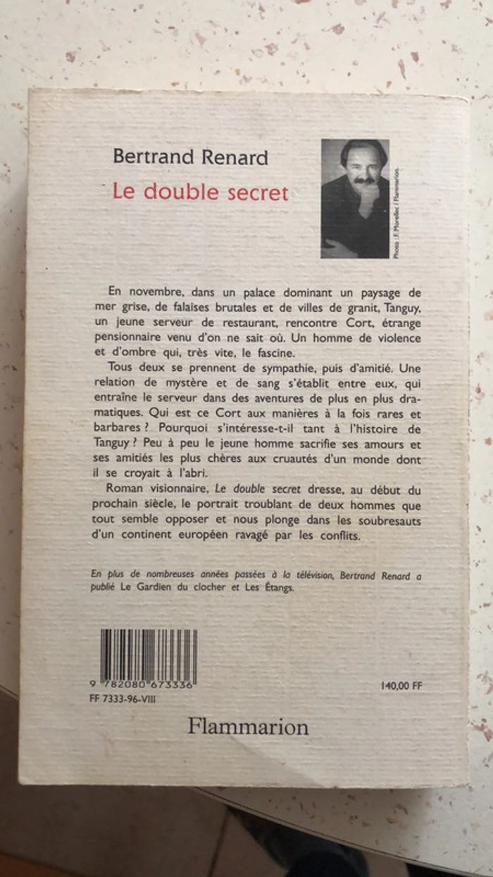 Le double secret - photo numéro 2