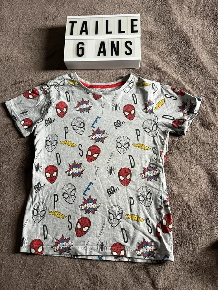 Tee shirt 6-7 ans
