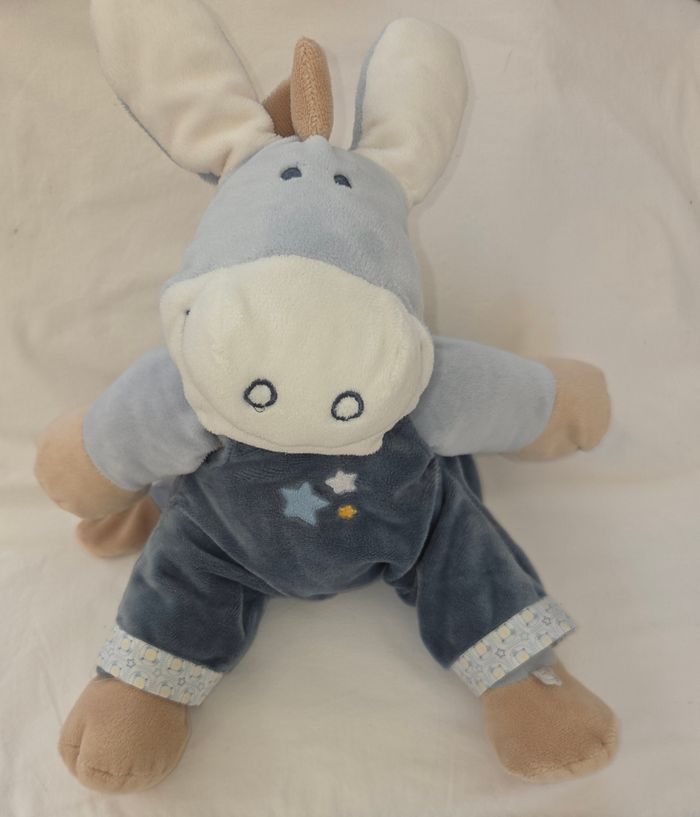Doudou peluche âne Paco 28  cm- salopette bleu - Étoiles - Noukies