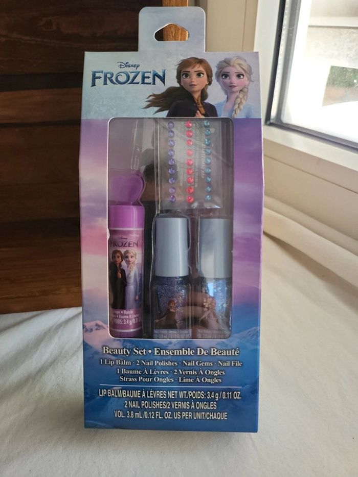 Set vernis beaume à lèvres reine des neiges
