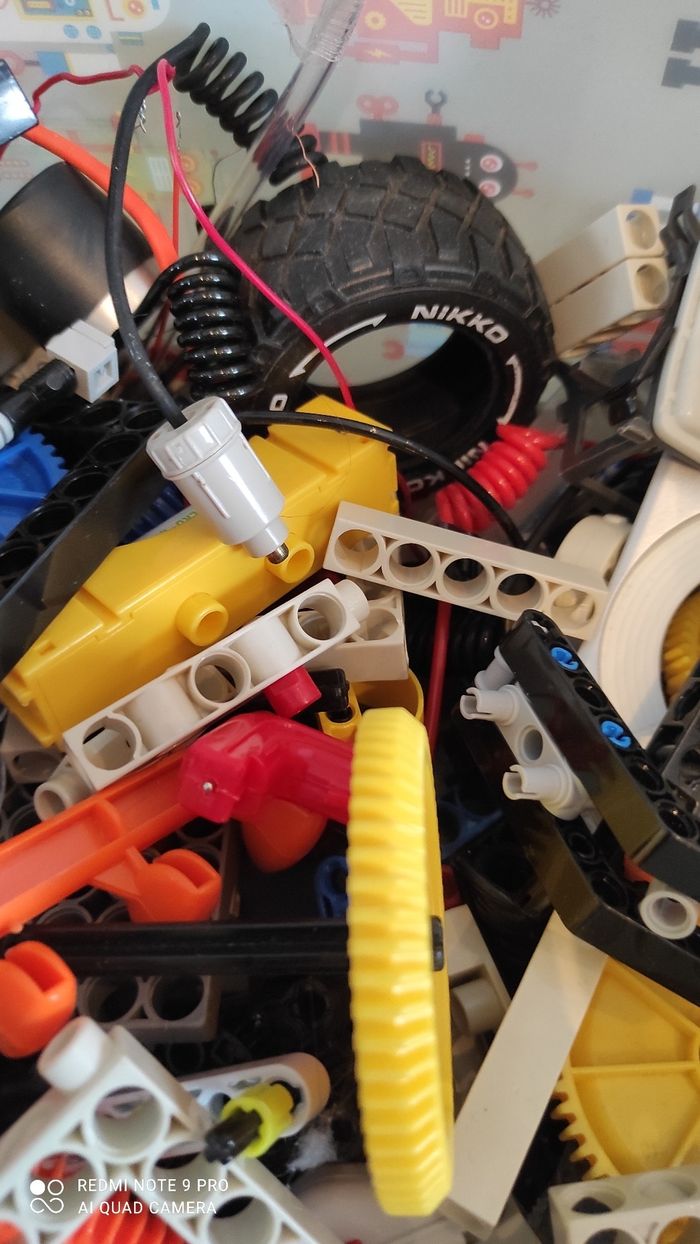 Lot pièce de jeu de construction - photo numéro 2