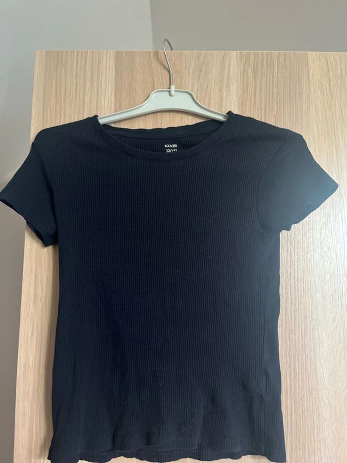 Tee shirt bleu marine foncé