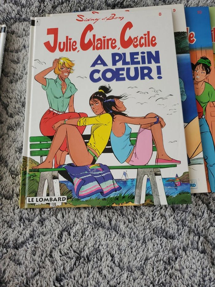 Lot de 9 BD Julie, Claire, Cécile..et les autres  ( 1 à 10 , sauf 8) - photo numéro 9