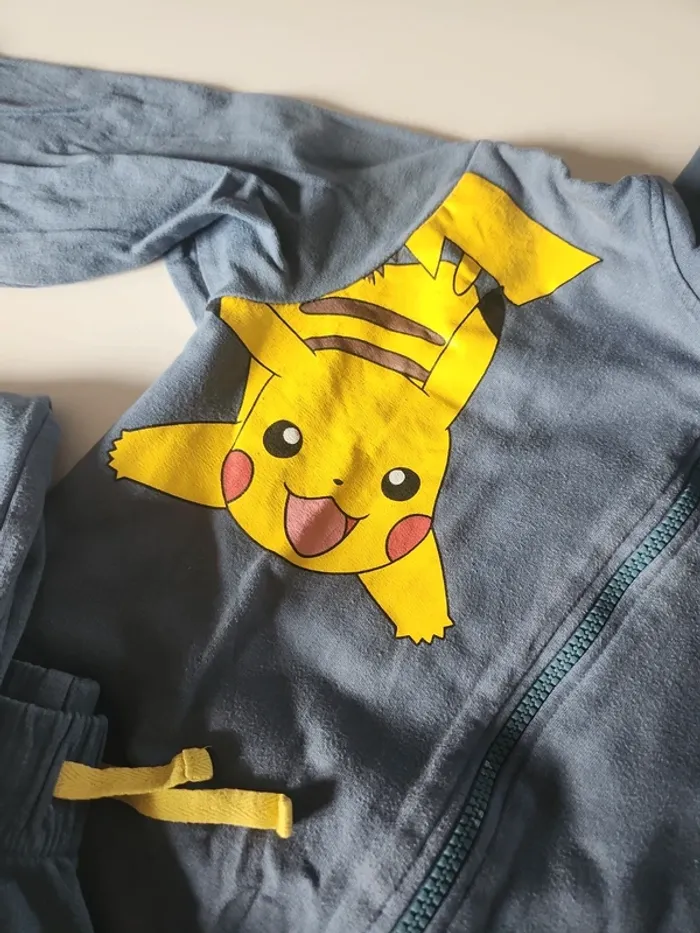 Survêtement pokemon - photo numéro 2