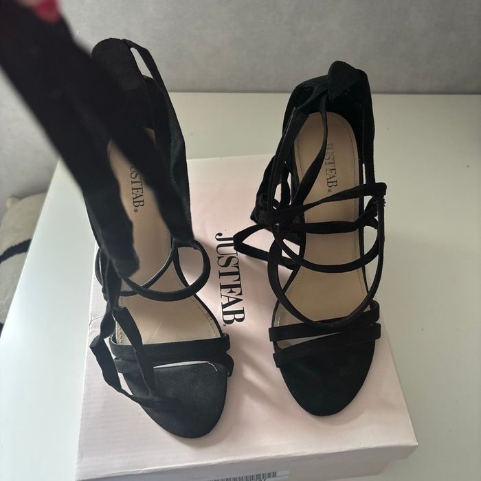 Sandales - photo numéro 3