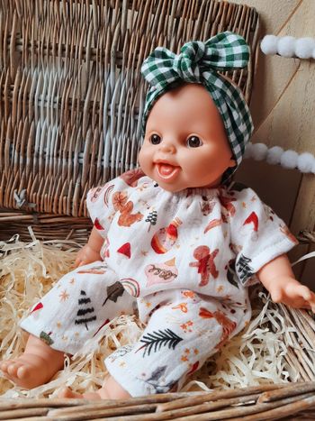 vetements pour poupons corolle  minikane