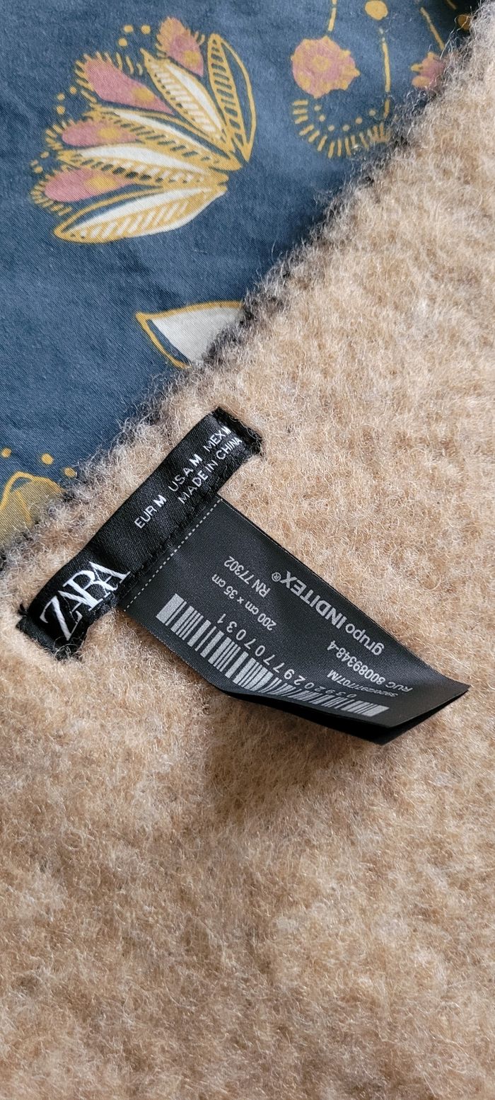Écharpe Zara neuve - photo numéro 2