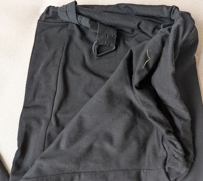 Lot de 3 pantalons grossesses taille 40-42 - photo numéro 7