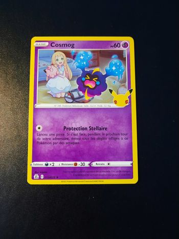 Carte Pokémon Cosmog Holo 013/025 Célébrations 25ans EB7.5 Epée et bouclier fr