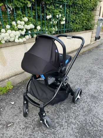 Poussette chicco 3 en 1