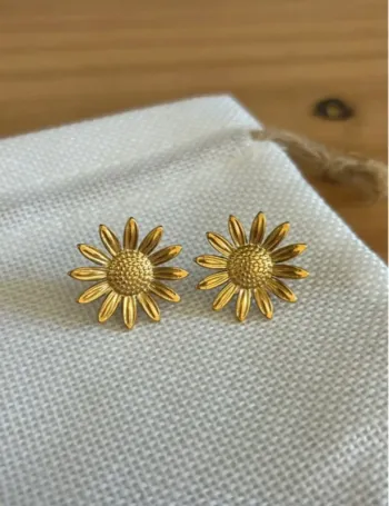 Boucle d’oreille fleurs Louyetu