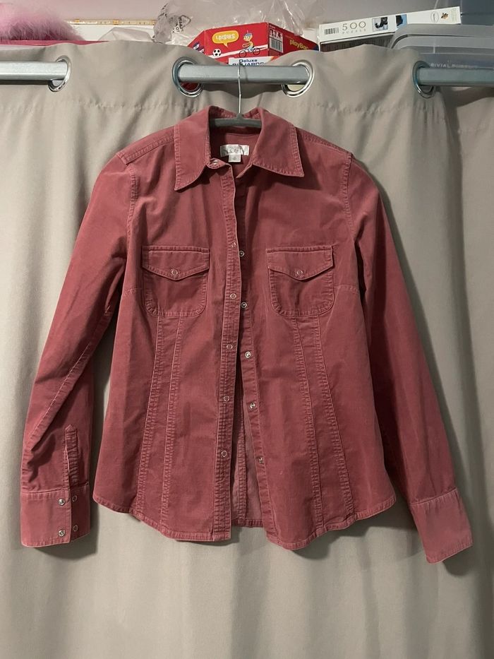 Chemise rose effet velours