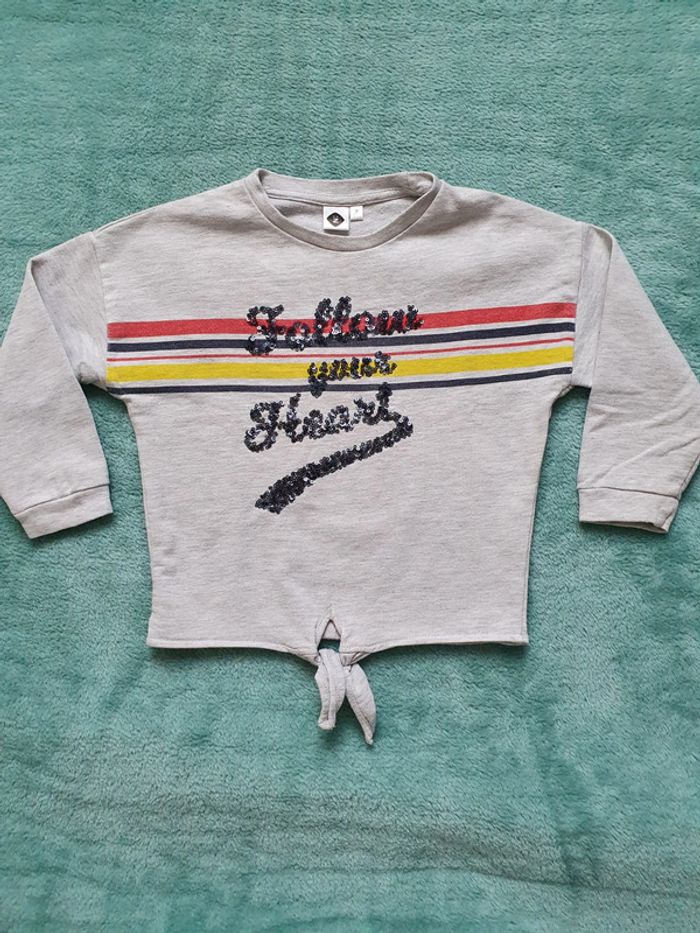 Tres joli pull 3 ans