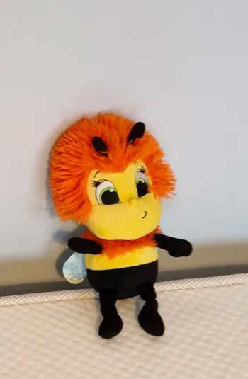 Peluche abeille