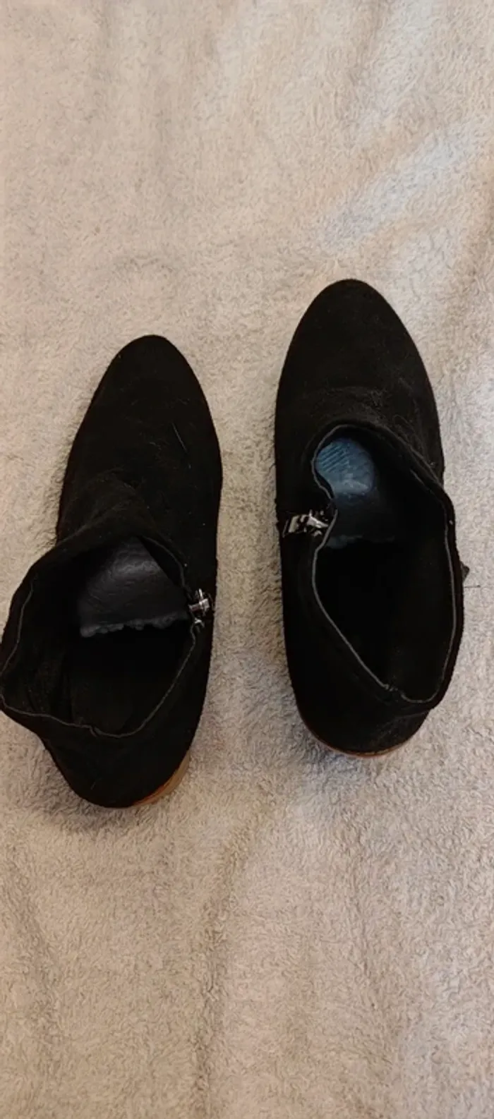 Petites bottines - photo numéro 3