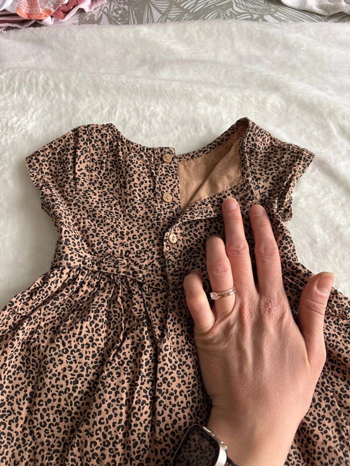 Jolie robe léopard - photo numéro 5