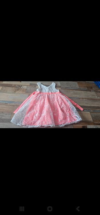 Robe fille tissaia taille 5 ans