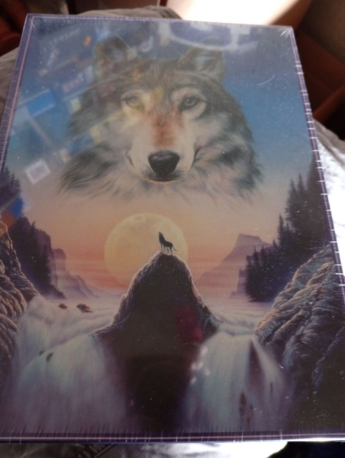 Puzzle tête de loup avec soleil