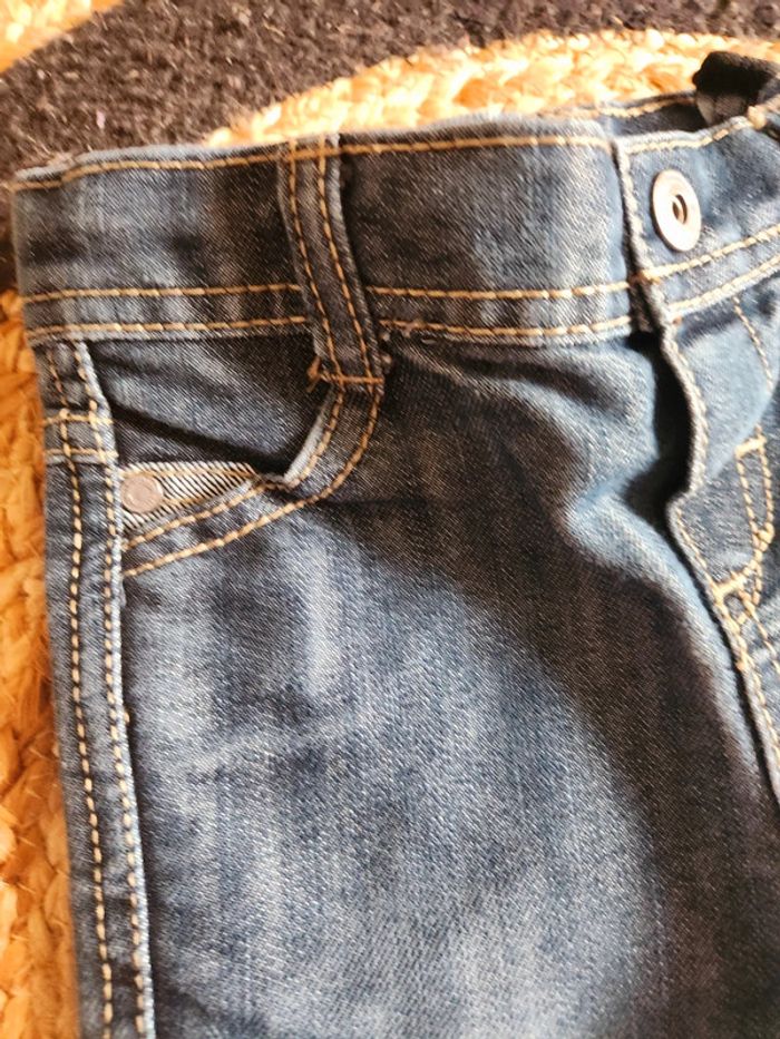 Jean tape a l oeil - photo numéro 3