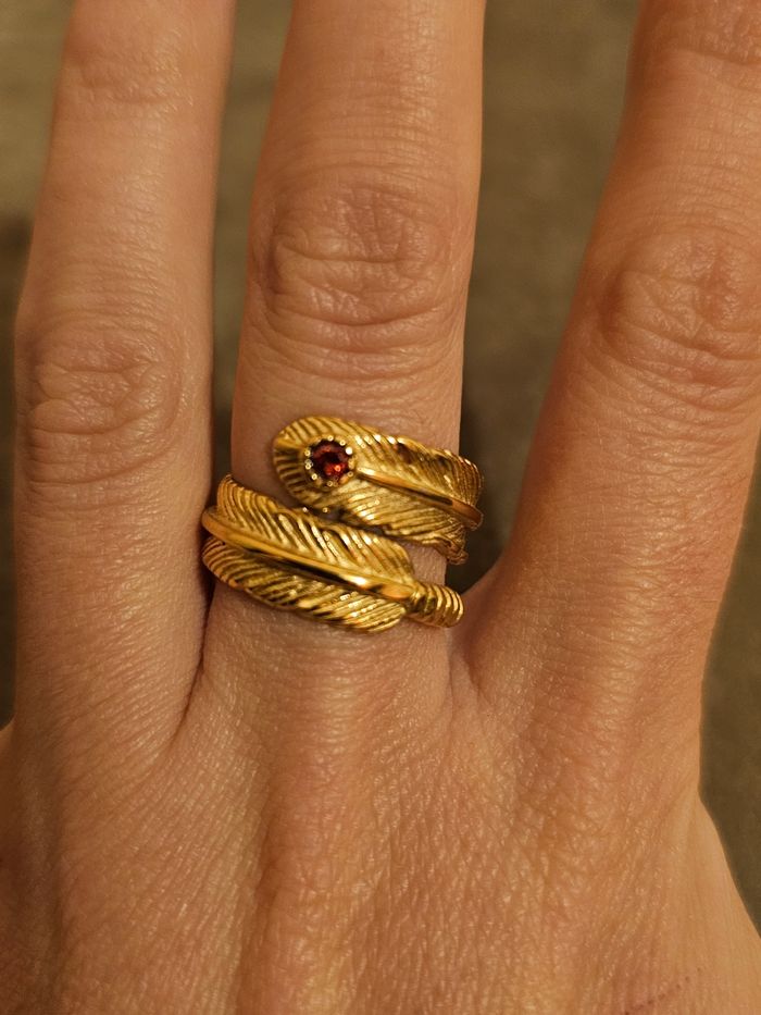 Bague pierre précieuse